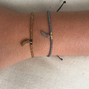 never worn puravida charm bracelets!